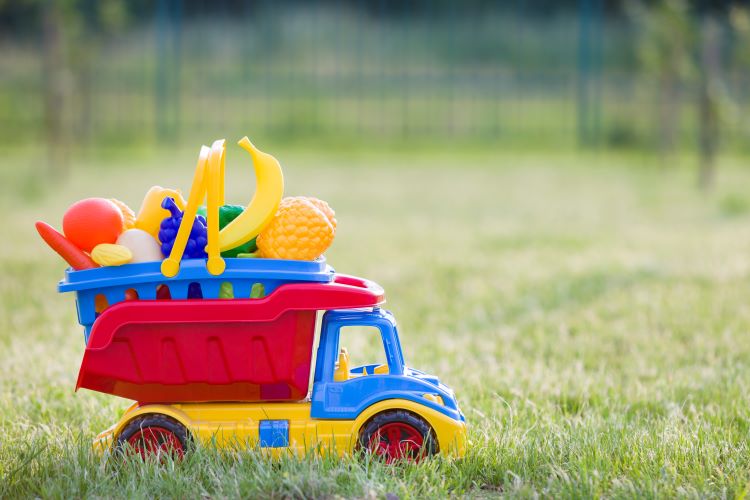 Adiós a las bacterias: Consejos para limpiar los juguetes del bebé